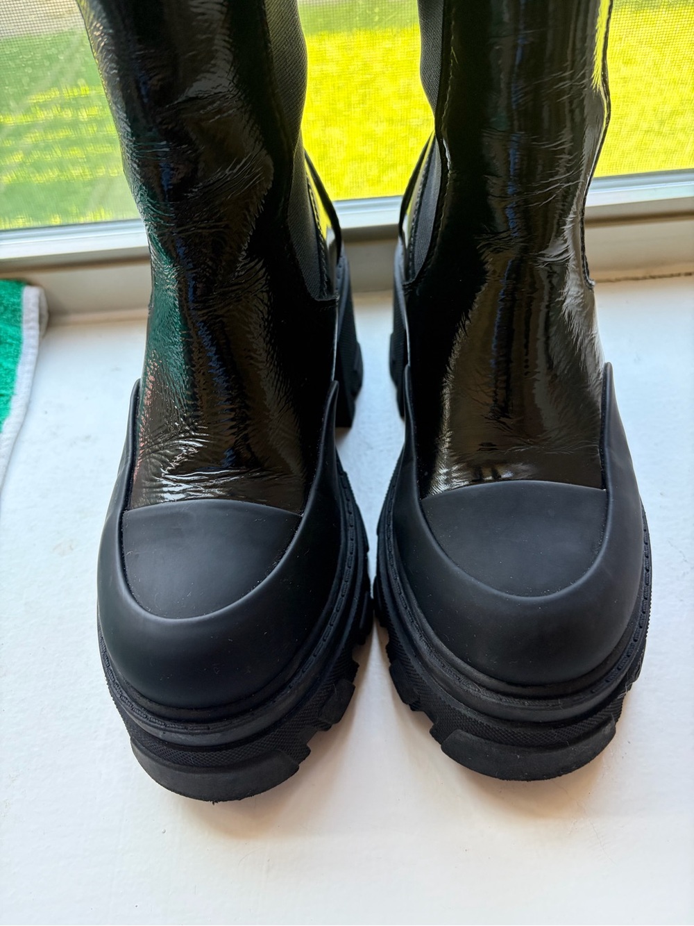 GANNI Knee High Chelsea Boots Patent Leather Lug Sole EU 39 - Picture 7 of 13
